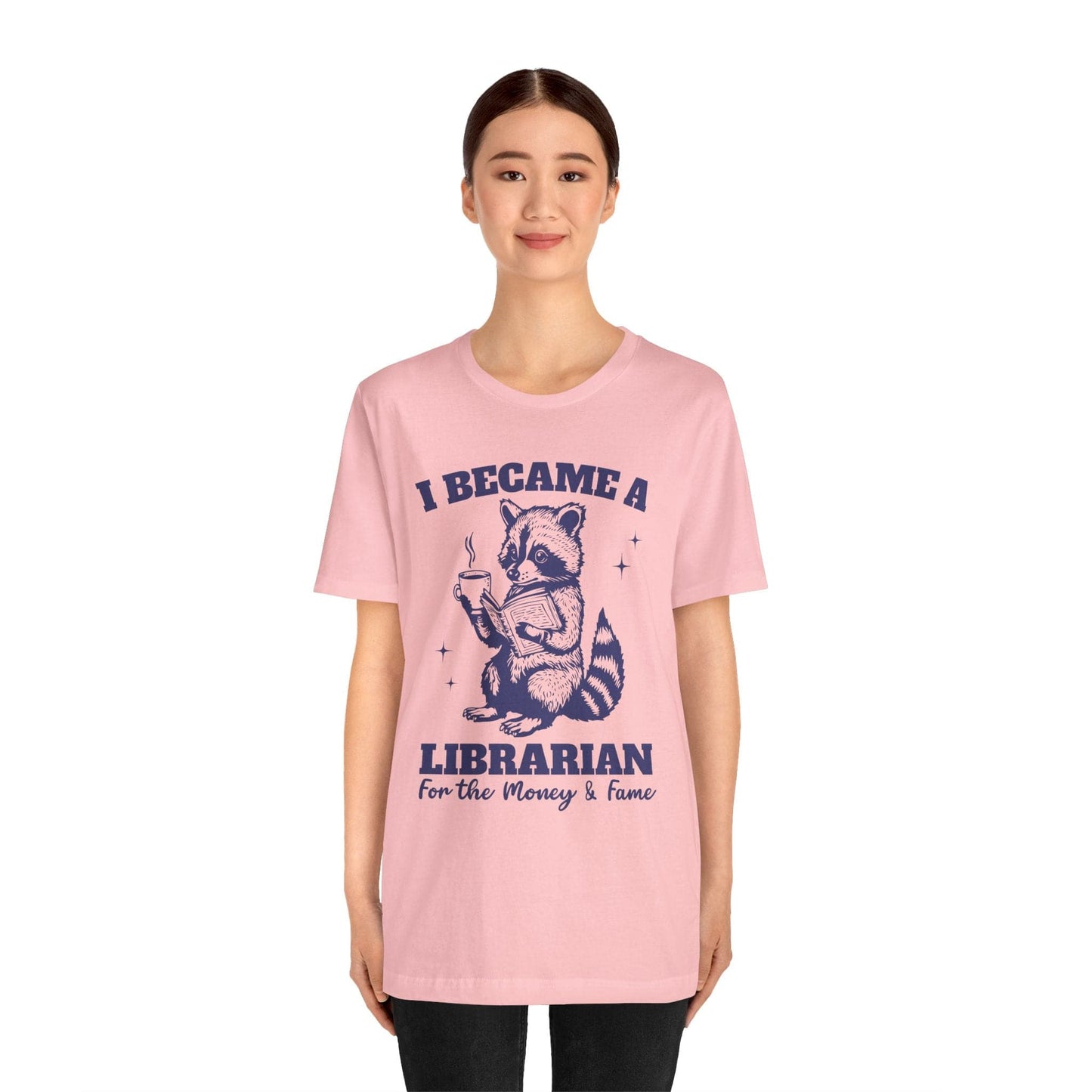 T-Shirt Funny Librarian Raccoon Shirt
