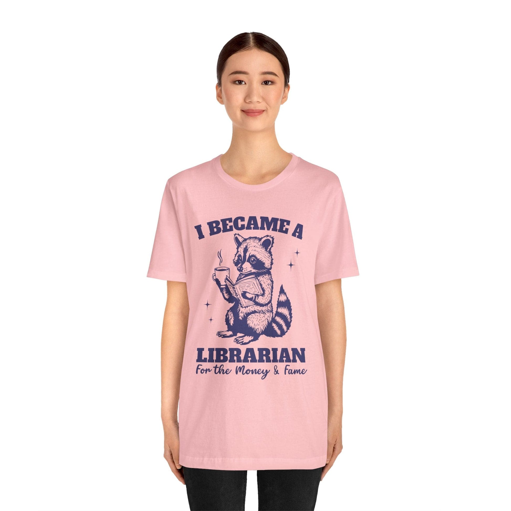 T-Shirt Funny Librarian Raccoon Shirt